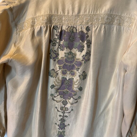 Da-Nang Silk Boho Top - Picture 5 of 10